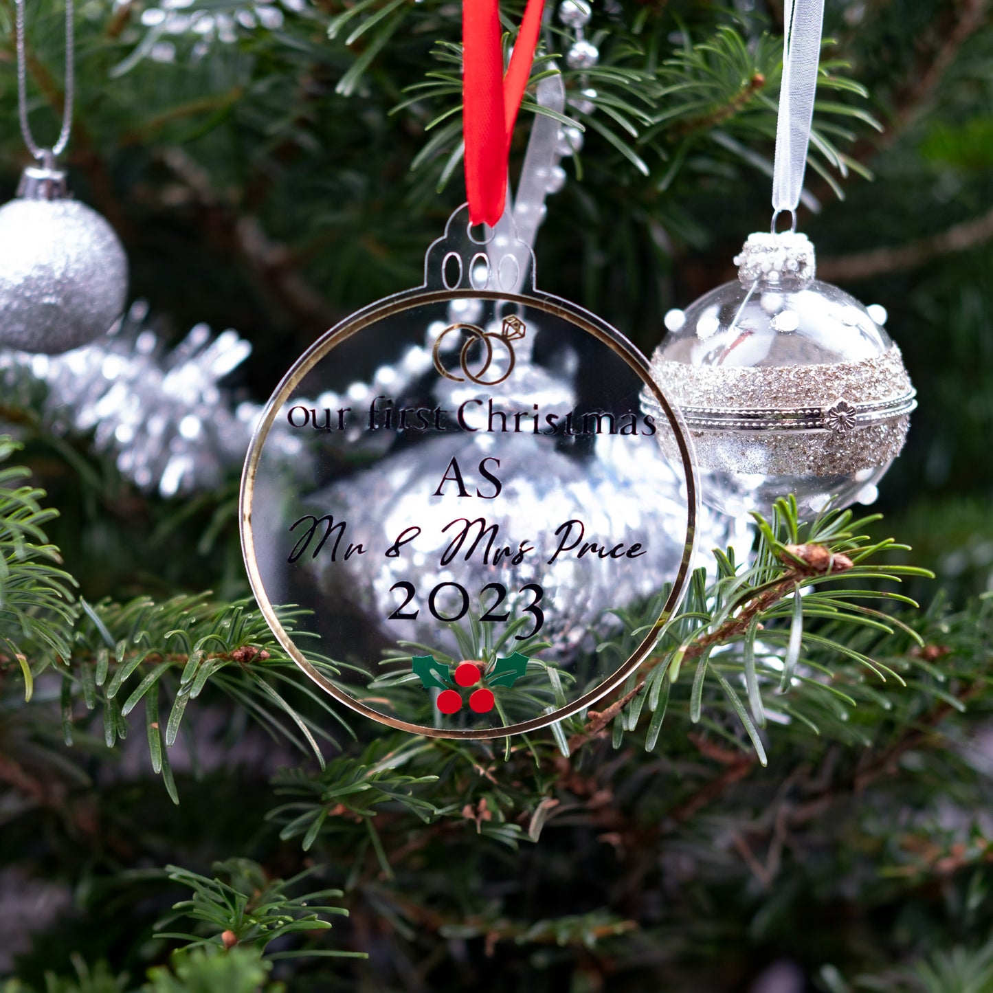 PERSONALISED CHRISTMAS TREE DECORATIONS